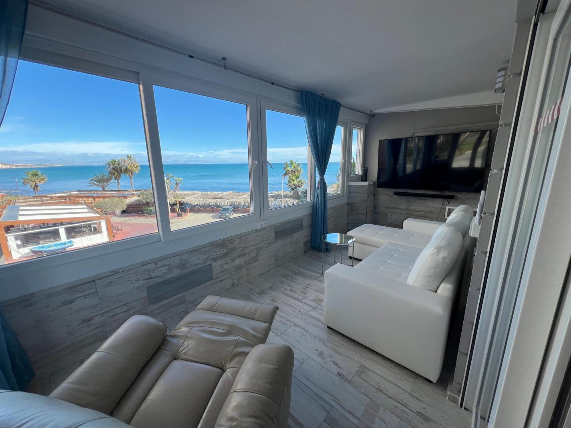 La Mata Apartment On The First Line Of The Sea トレビエハ エクステリア 写真